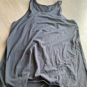 Lululemon black top